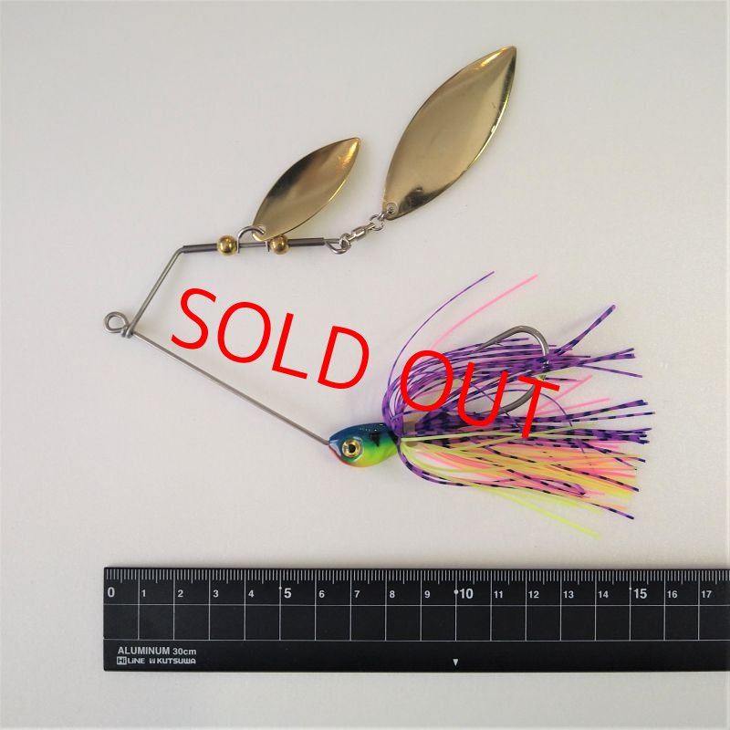 画像2: ヘビーワイヤー スピナーベイト　金ブレード＆レインボー スカート　28g  (2)